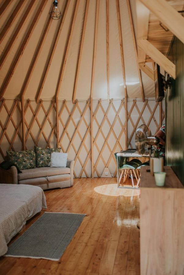Aloha Glamp - Okragle Domki Przy Rzece - Balia I Sauna - Energylandia Zagornik 외부 사진